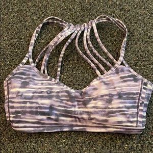 Lululemon Sports Bra Size 4